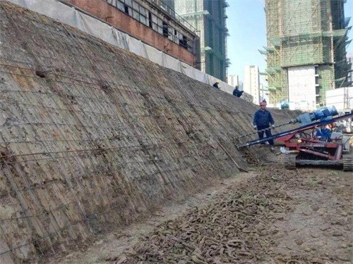 错那建筑边坡支护