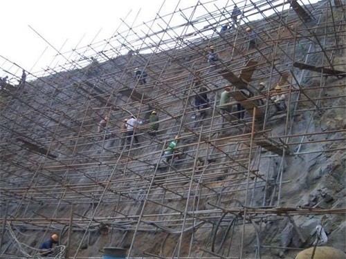 错那公路桩基检测
